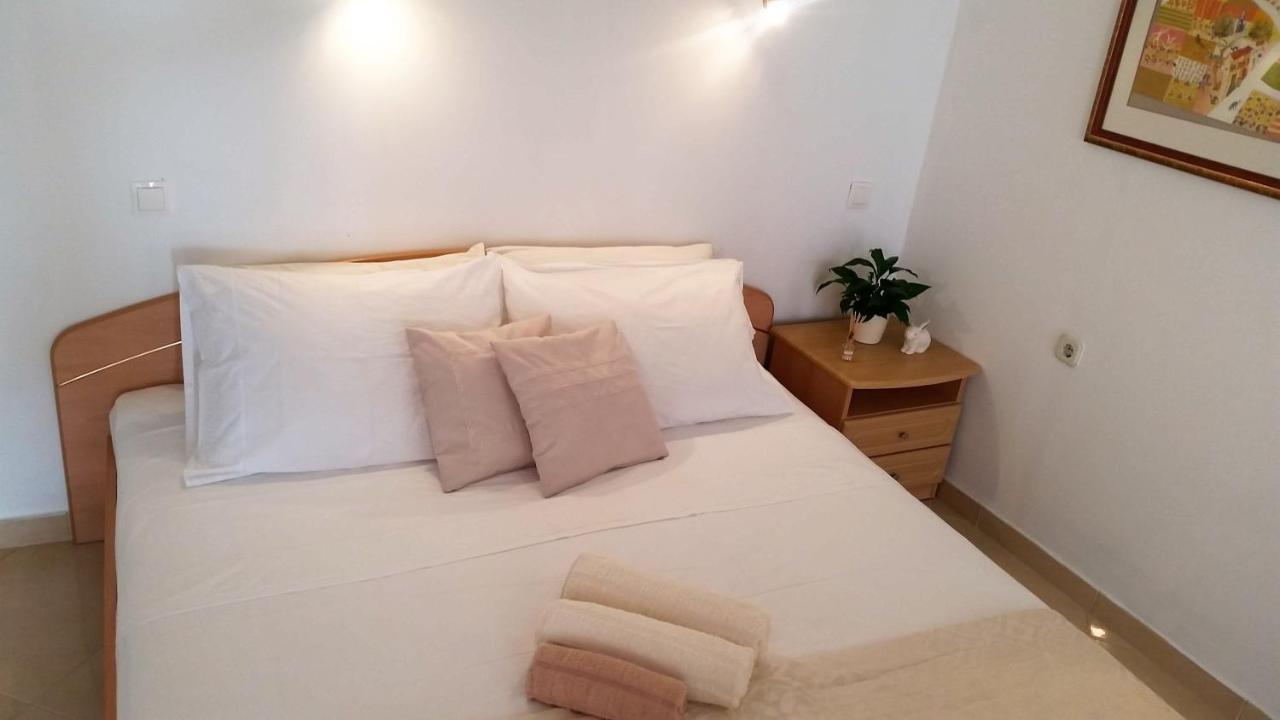 Guesthouse Iva Hvar Town Buitenkant foto